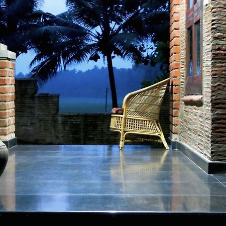 Clayfingers Art Cottage Thrissur Εξωτερικό φωτογραφία