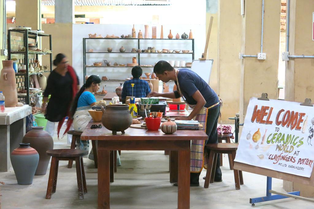 Clayfingers Art Cottage Thrissur Δωμάτιο φωτογραφία